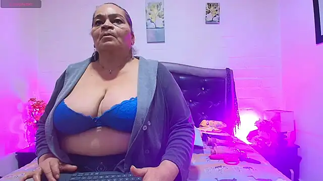 VickyBoobss online show from 07-22-26, 01:52
