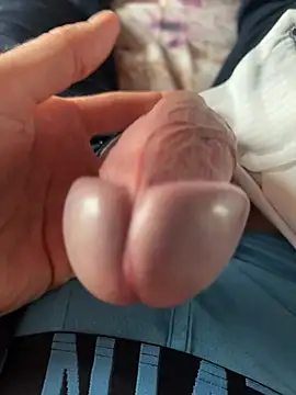 Snapshot of willy75 chatting on 01-29-25, 10:27 willy75 online show from 01-29-25, 10:27