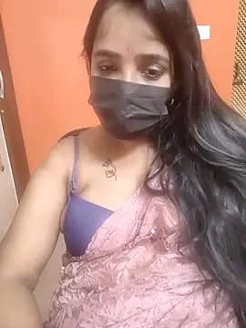 Snapshot of Lolitatamil chatting on 02-03-26, 02:33 Lolitatamil online show from 02-03-26, 02:33