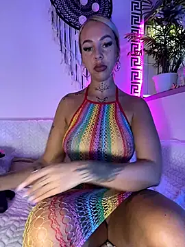 CheekyChels online show from 10-02-25, 04:14