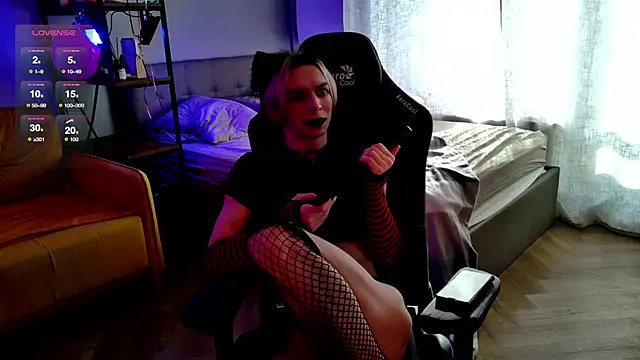 Snapshot of leon_yuugen chatting on 02-19-25, 08:01 leon yuugen online show from 02-19-25, 08:01