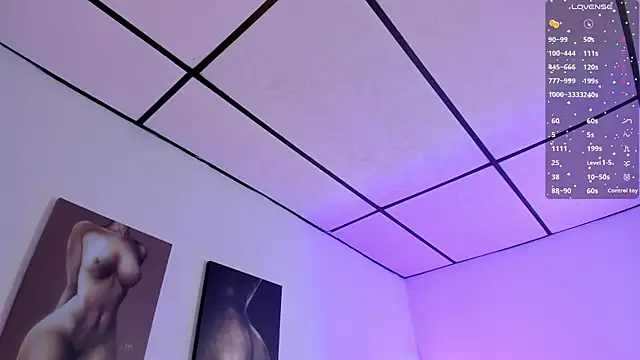 Snapshot of kathy_bakerr chatting on 11-21-25, 01:32 kathy bakerr online show from 11-21-25, 01:32