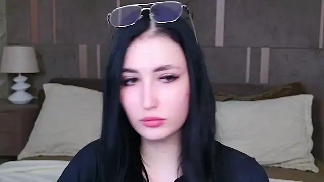 EmmaLawrens online show from 09-14-25, 08:52