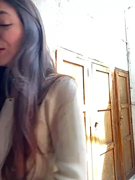 Snapshot of Aleska_Miami chatting on 05-06-26, 02:22 Aleska Miami online show from 05-06-26, 02:22