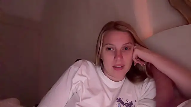 Ella-82 online show from 07-21-26, 07:49
