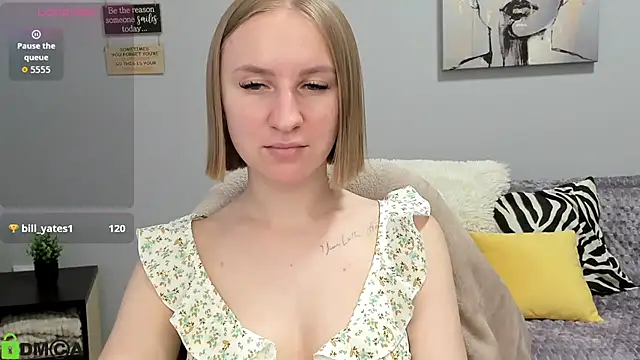 Snapshot of BeautyBlondy chatting on 07-28-26, 02:46 BeautyBlondy online show from 07-28-26, 02:46