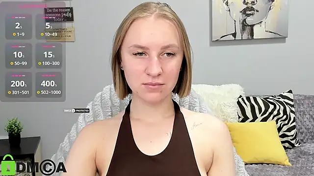 Snapshot of BeautyBlondy chatting on 08-04-26, 11:24 BeautyBlondy online show from 08-04-26, 11:24