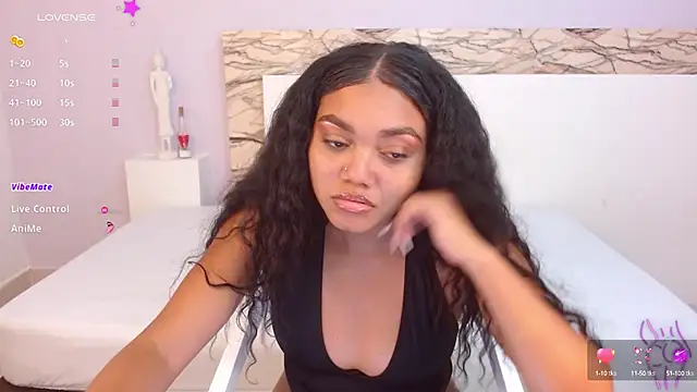 JasmineRose7 online show from 02-25-25, 10:47