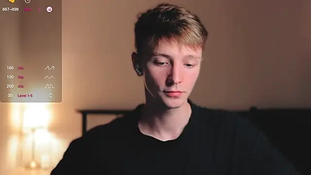 Snapshot of Calvin_Polanski chatting on 09-30-25, 06:13 Calvin Polanski online show from 09-30-25, 06:13