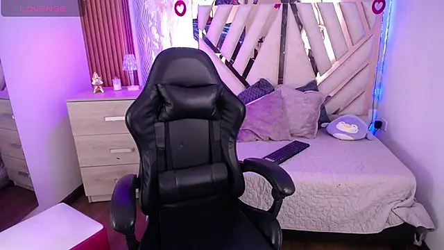 NyxAndria 1 online show from 03-01-26, 02:24