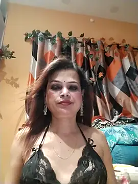 Snapshot of SANA-LEONI chatting on 03-26-26, 02:44 SANA-LEONI online show from 03-26-26, 02:44