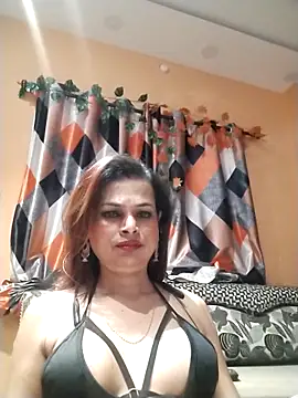Snapshot of SANA-LEONI chatting on 04-10-26, 07:40 SANA-LEONI online show from 04-10-26, 07:40