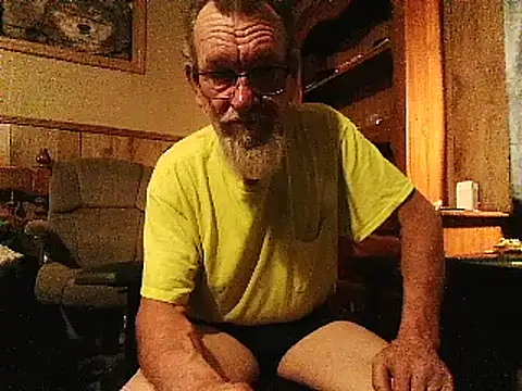 Snapshot of Aldick68 chatting on 03-01-25, 05:52 Aldick68 online show from 03-01-25, 05:52