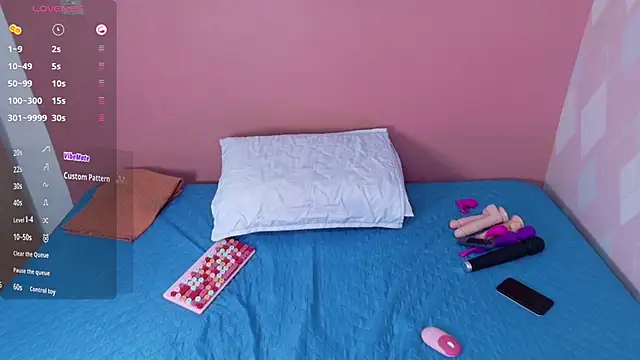 hotiergirl online show from 09-29-25, 06:13