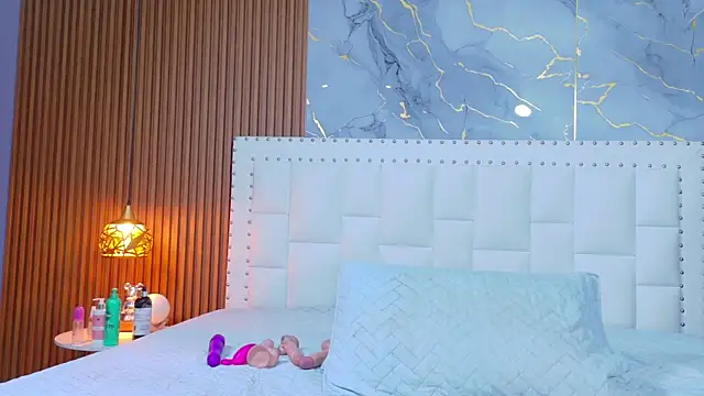 hotiergirl online show from 02-21-26, 11:55