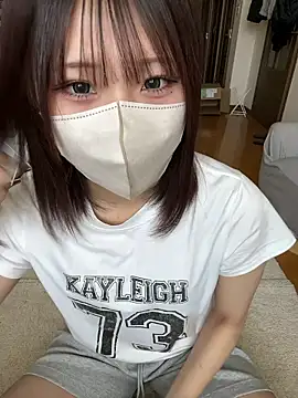 sakuchaaa 2525 online show from 05-10-26, 06:07