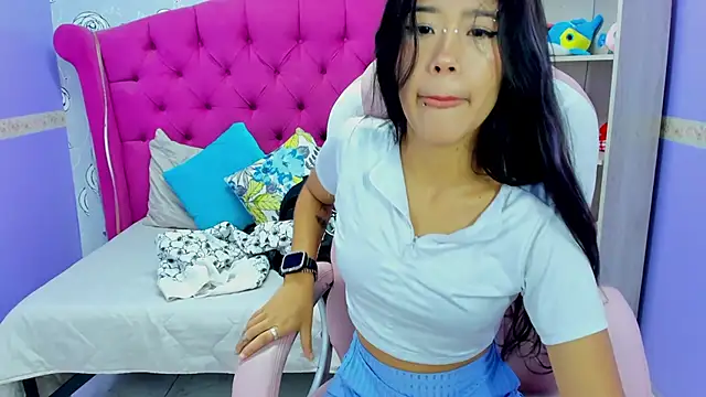 Snapshot of Lil_ceyy chatting on 01-17-25, 02:28 Lil ceyy online show from 01-17-25, 02:28