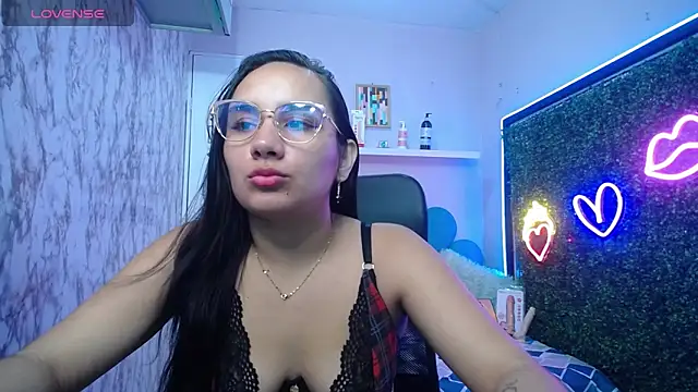 Maylin horny19 online show from 05-03-26, 07:09