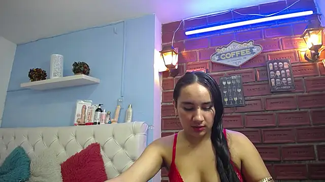 Maylin horny19 online show from 07-26-26, 03:36