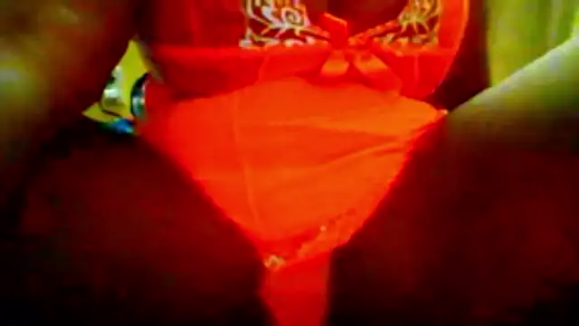 Snapshot of chocolatechipkukky85 chatting on 04-18-26, 04:33 chocolatechipkukky85 online show from 04-18-26, 04:33