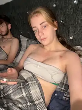 VioletxBlue online show from 10-23-25, 11:53