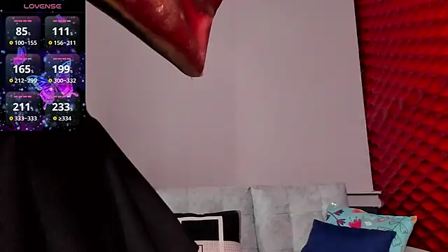 RubiSharqui  online show from 05-22-26, 06:57
