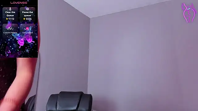 RubiSharqui  online show from 07-23-26, 12:03