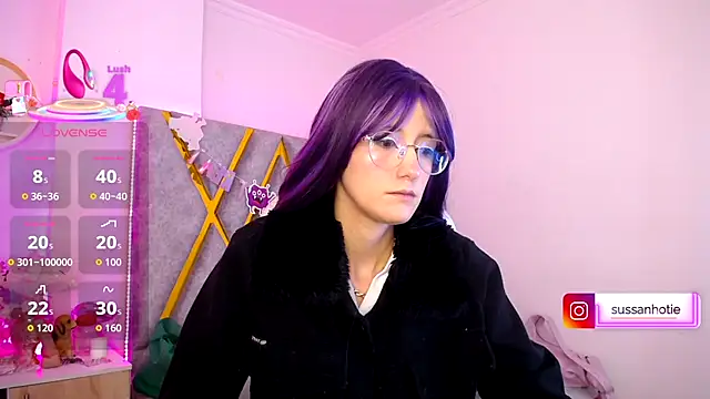 SussanHottye1  online show from 11-17-25, 10:21