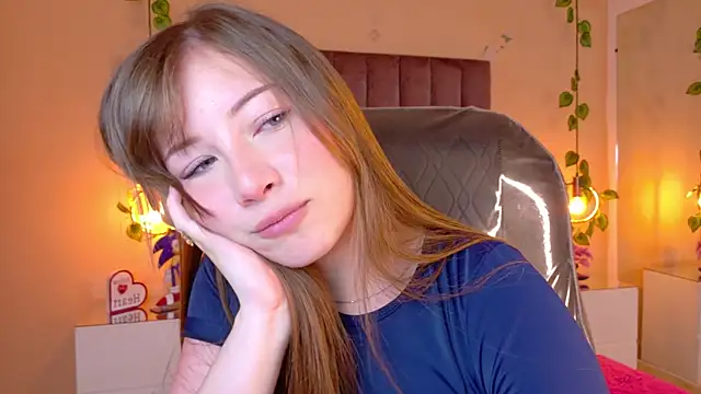 Dahlia Rousse online show from 07-08-26, 05:34