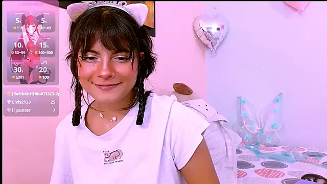 Snapshot of Mattilda_18 chatting on 03-19-25, 11:03 Mattilda 18 online show from 03-19-25, 11:03