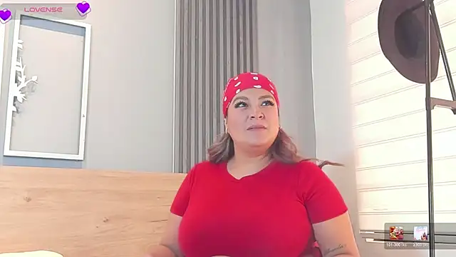 Elise-Leyton online show from 04-24-26, 07:38