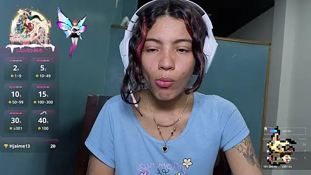 Lovelyamyy online show from 11-14-25, 01:54