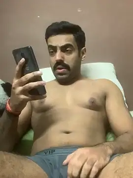 vaibhavchugh38 online show from 01-14-25, 03:15