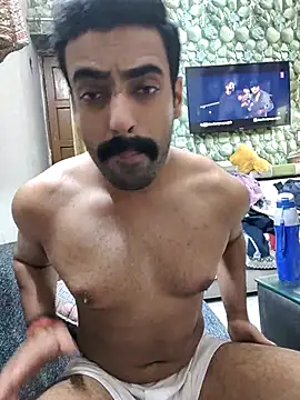 vaibhavchugh38 online show from 02-24-25, 08:36