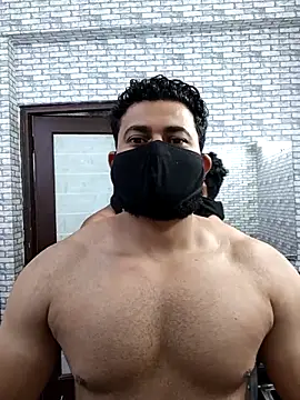 vaibhavchugh38 online show from 05-08-26, 06:24