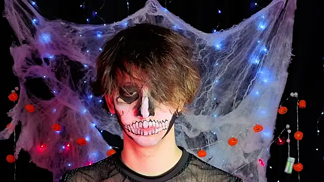 Timothy Fox online show from 10-29-25, 03:58