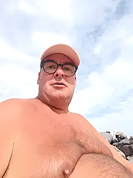 Snapshot of MountJohnXL chatting on 03-18-25, 03:53 MountJohnXL online show from 03-18-25, 03:53