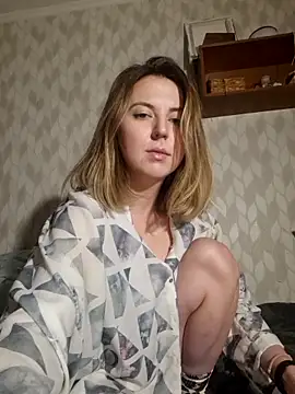 Snapshot of Melenka chatting on 01-27-25, 03:47 Melenka online show from 01-27-25, 03:47