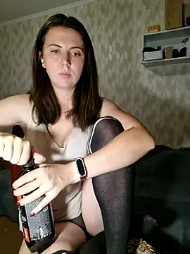 Snapshot of Melenka chatting on 09-23-25, 09:51 Melenka online show from 09-23-25, 09:51
