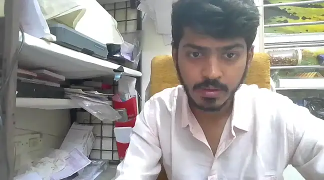 cute modell online show from 01-13-25, 08:37