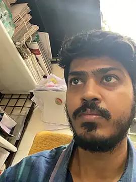 cute modell online show from 01-15-25, 07:37