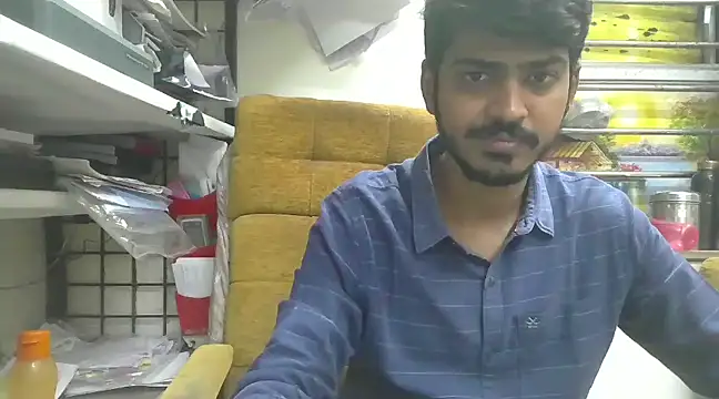 cute modell online show from 02-12-25, 12:44