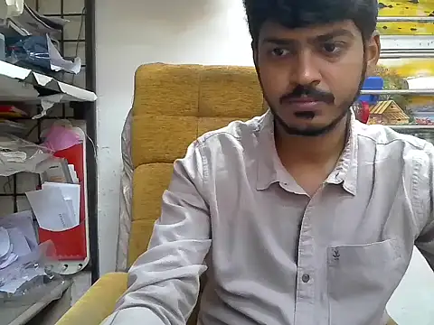 cute modell online show from 11-11-25, 06:57