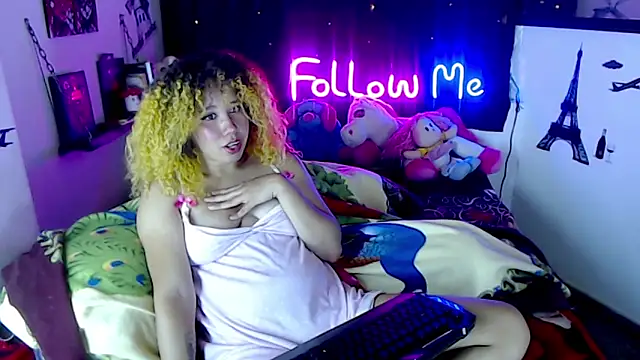 temptation-x online show from 05-05-26, 02:08