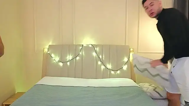 mr danni online show from 11-24-25, 08:52