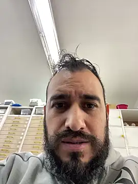 leonardohot1987 online show from 02-19-25, 07:16