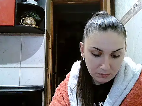 Snapshot of Yuliia30 chatting on 01-08-26, 09:33 Yuliia30 online show from 01-08-26, 09:33