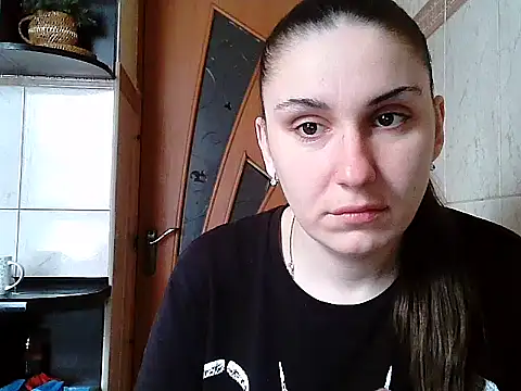 Snapshot of Yuliia30 chatting on 01-17-26, 09:03 Yuliia30 online show from 01-17-26, 09:03