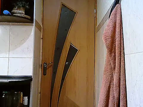 Snapshot of Yuliia30 chatting on 02-15-26, 03:31 Yuliia30 online show from 02-15-26, 03:31