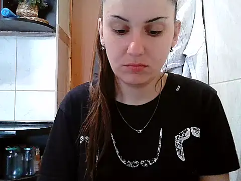 Snapshot of Yuliia30 chatting on 02-21-26, 06:47 Yuliia30 online show from 02-21-26, 06:47